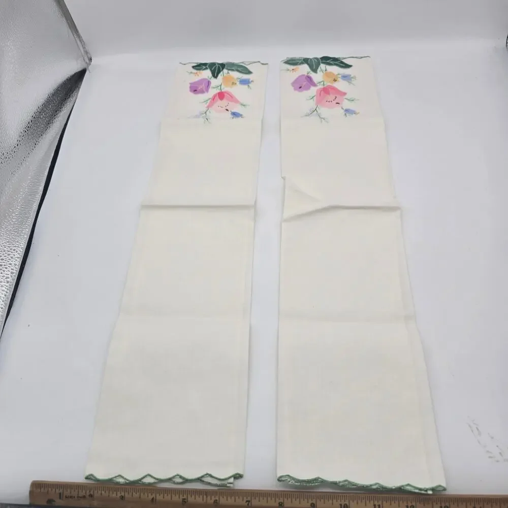 Vtg Hand-Appliquéd and Embroidered Cotton Guest Tea Towels Retro Shabby Chic